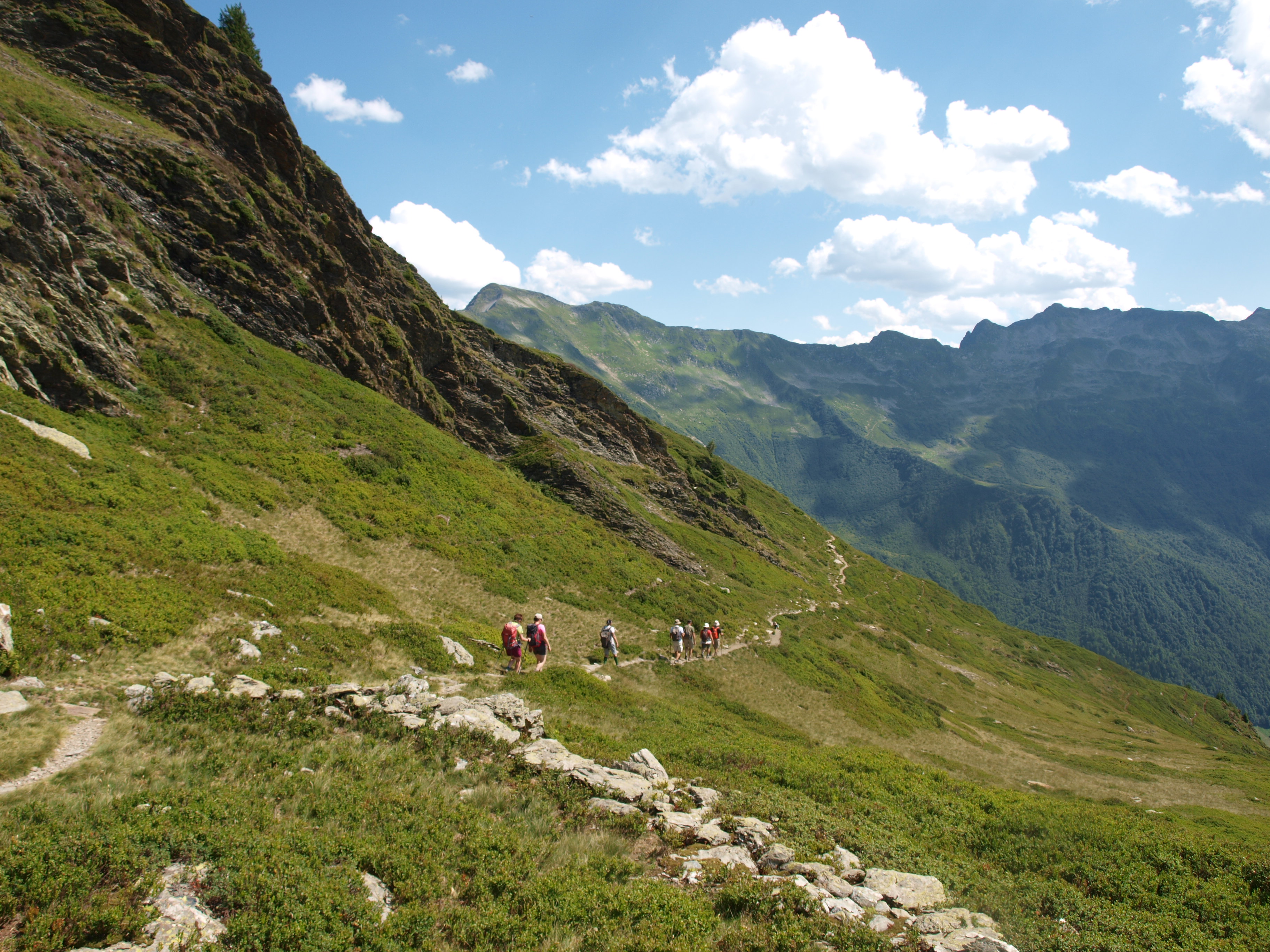 Le groupe dans la montagne