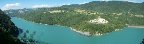 Lac de Monteynard